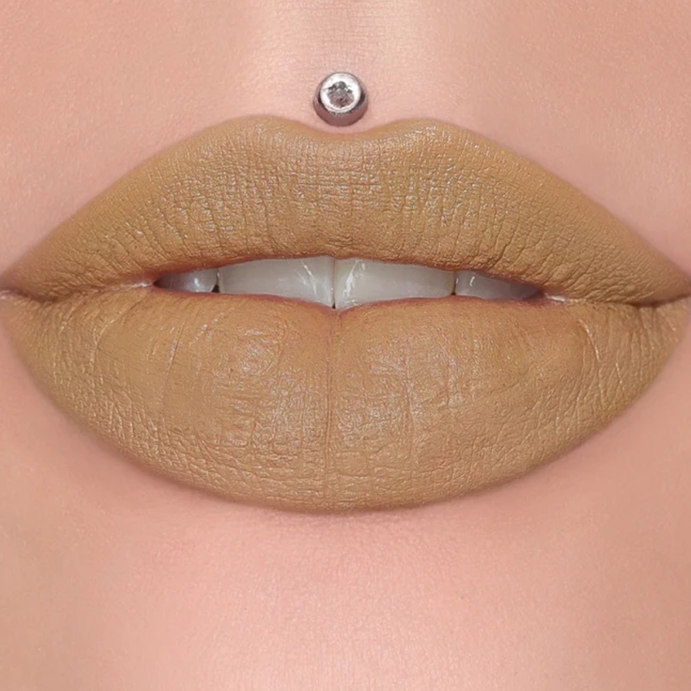 JEFFREE STAR VELVET TRAP IN UNPHAZED 🫦 - Picture 2 of 2
